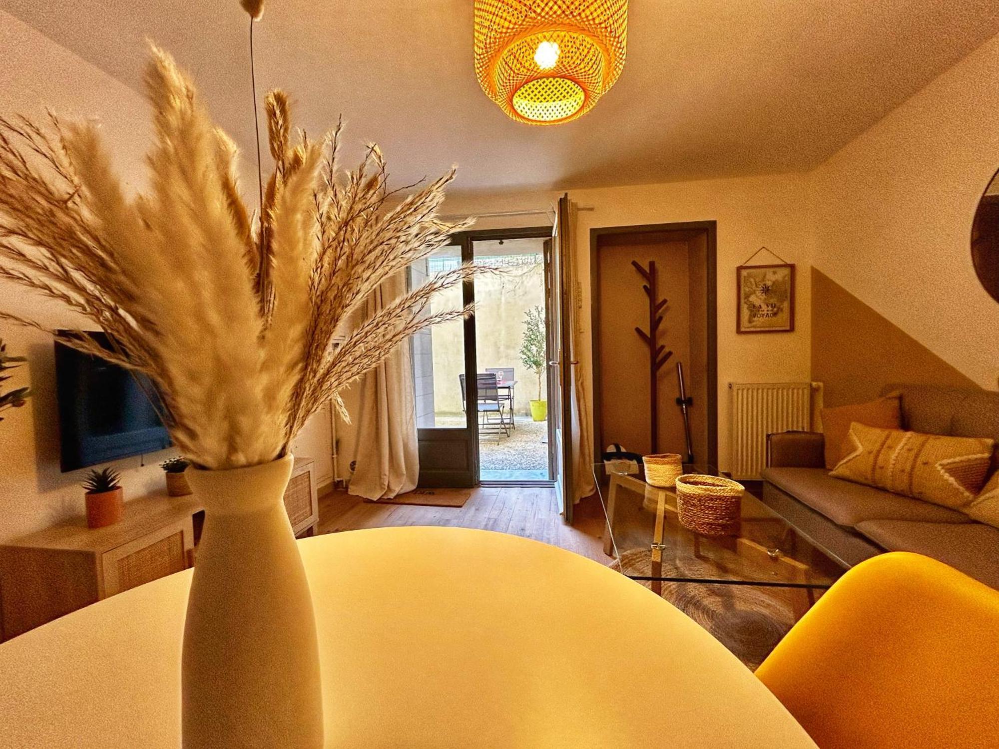 Cosy Ocre Arles