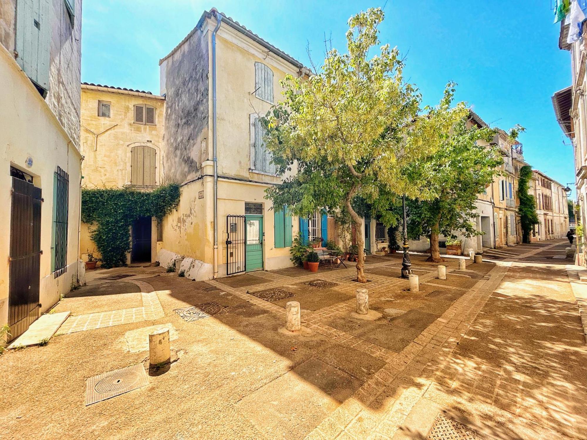 Cosy Ocre * Arles
